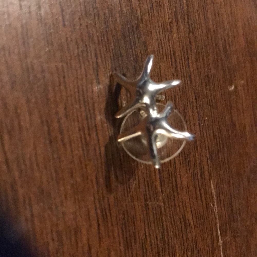 Starfish earrings.